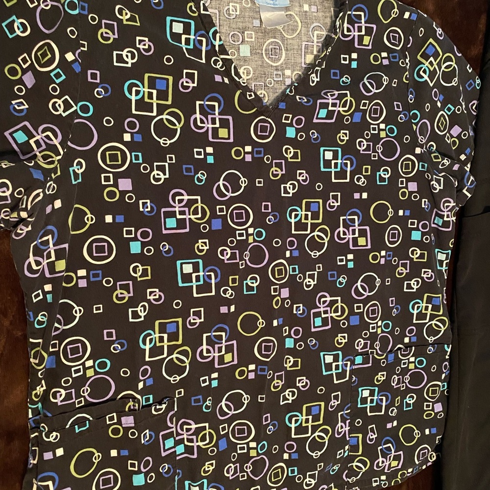 Miscellaneous mismatched package. 3 tops and 2 pants - Picture 4 of 9